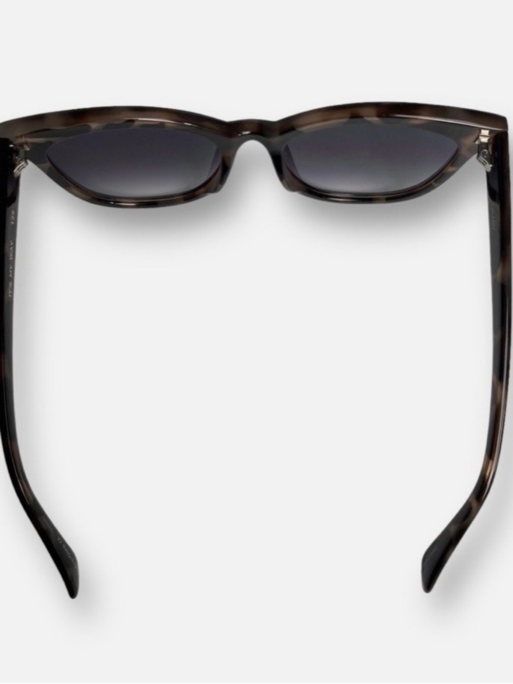 Quay Australia It’s My Way Sunglasses - Picture 6 of 6